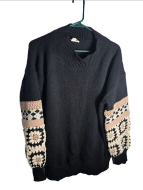 Women's BiB! Black Crochet Sleeve Crew Neck Sweater XL grandmacore couquette